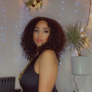 Meet your Posher, Issa